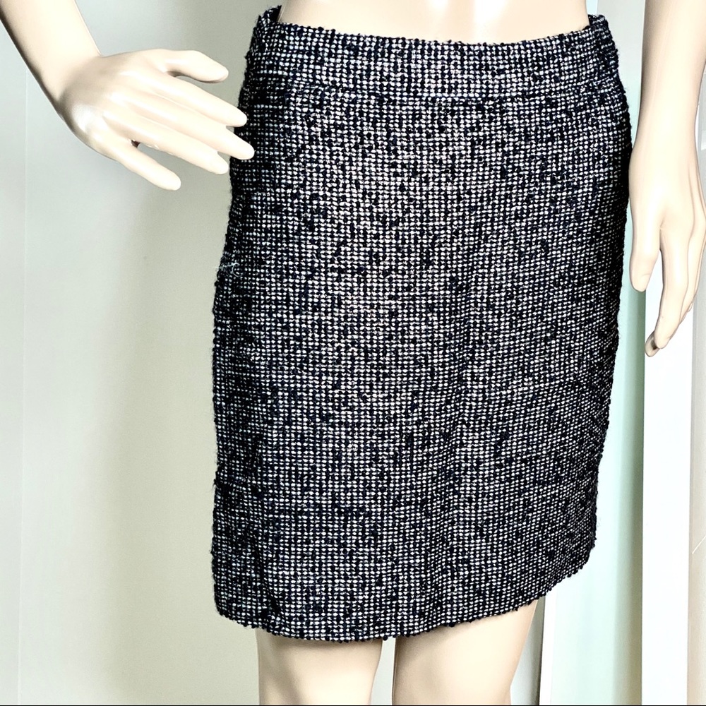 SOLD J.Crew Black Multi Notte Boucle Tweed Pencil Skirt - Picture 2 of 8